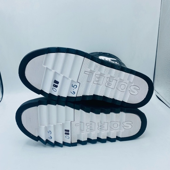 Sorel Black Joan of Arctic Next Lite Mid Puffy - Picture 10 of 10